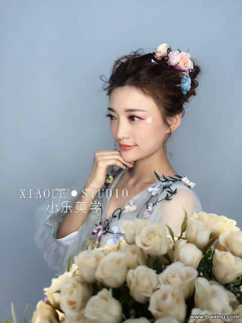 延安好的化妆美甲纹绣学校学化妆 小乐精英班培训中